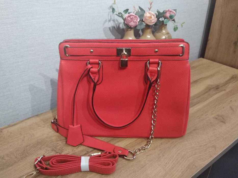 Продам женские сумки