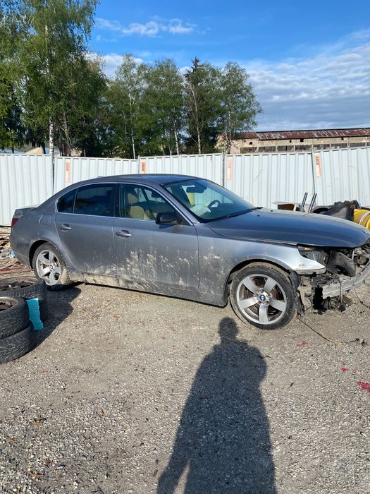 Bmw e60 530D цяла/на части