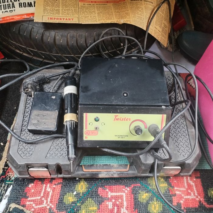 Aparat.. instrument dentar Twister de 400 t