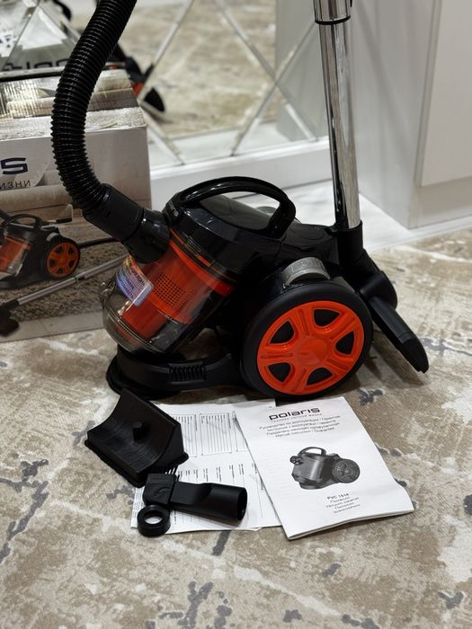 Пылесос Polaris PVC 1516