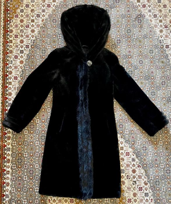 Шуба норковая цельная