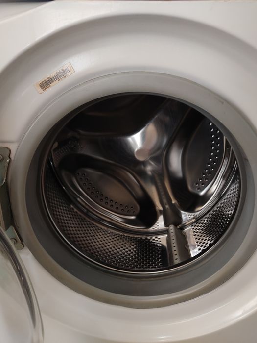 Стиральная машина Indesit Win82