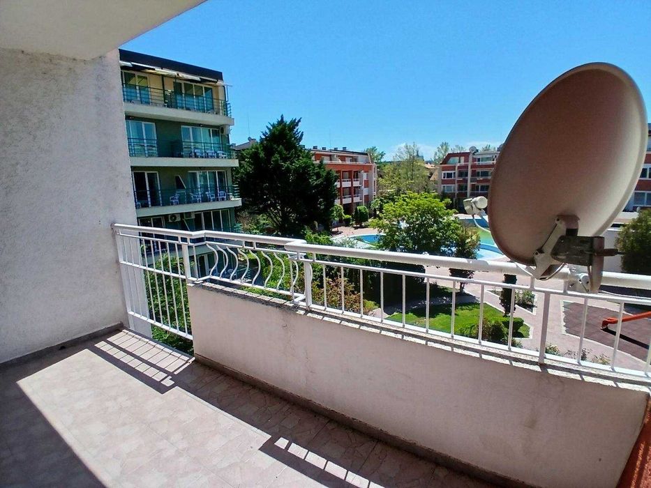 Дава се под наем Едностаен апартамент в к.к. Слънчев бряг - 50 кв.м за 300 € - Снимка #1