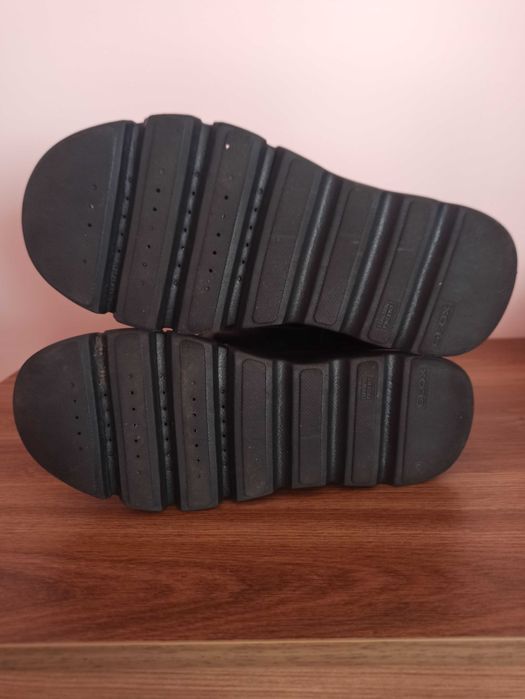 Зимни обувки GEOX