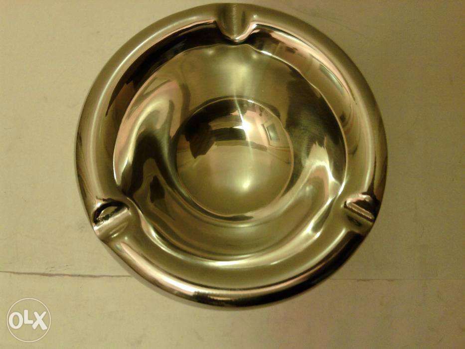 Scrumiera inox pt. cos gunoi hotel, terasa restaurant, gradina de vara