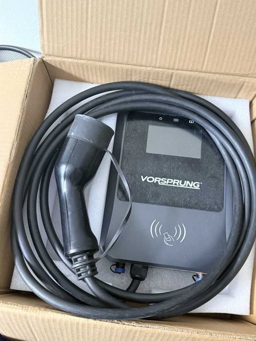 Като Нова зарядна станция Vorsprung 7.4kW за електроавтомобил или хибрид