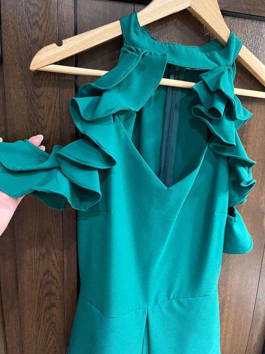 Официален гащеризон