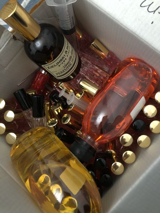 Парфюм бизнесі сатылады. Продается парфюмерный бизнес