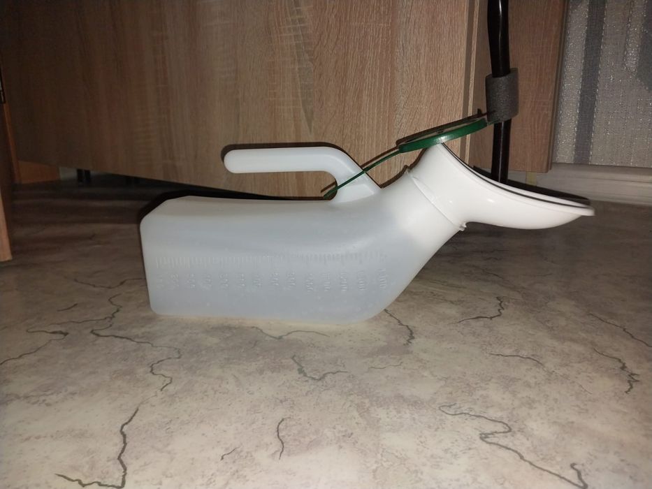 Отдам судно утка