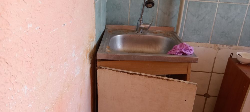 Кухонная мойка б/у..