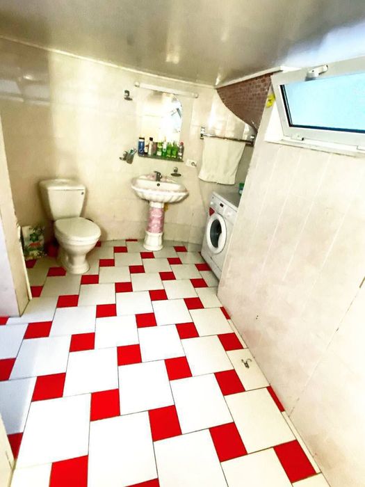 Ijaraga bez xazayka student qizlani qoʻyamiz.