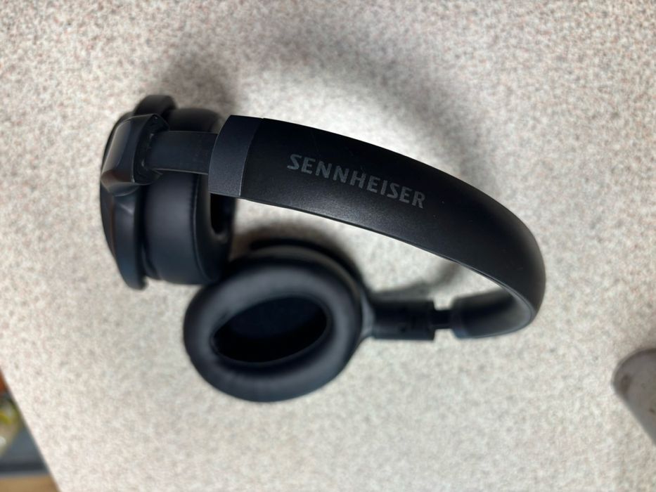 SENNHEISER HD 4.40 bluetooth слушалки