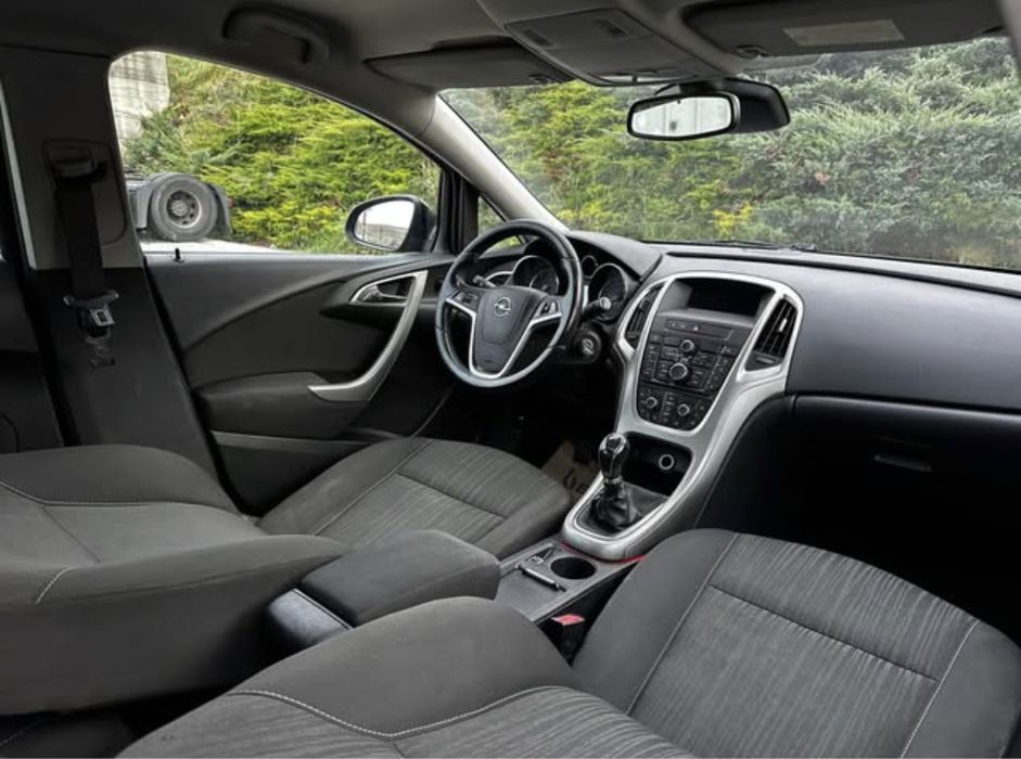 Vand Opel Astra J 1.7CDTI 110CP