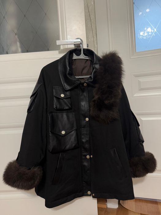 Продается ПАРКА с мехом зимняя