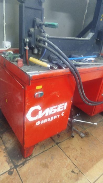 Продам оборудование для шиномонтажа