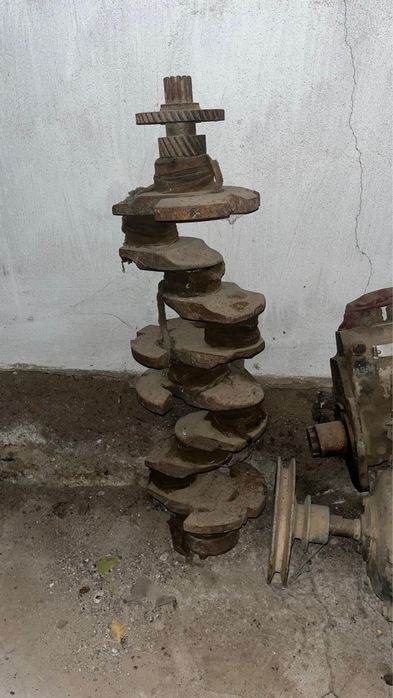 коленчатый вал коленвал