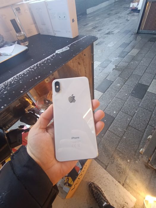 Xs Max 64GB srochna