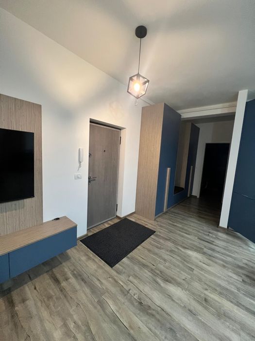 Închiriez apartament 2 camere