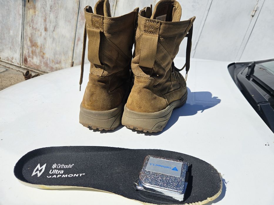 Bocanci desert vara Garmont 43.5-44