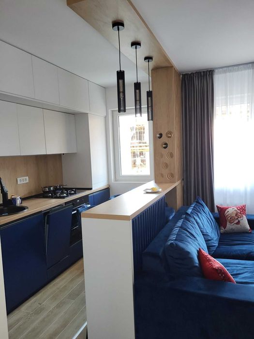 Apartament 3 camere, mobilat, CURTE, loc parcare subteran - Metrou Berceni, Popesti-Leordeni