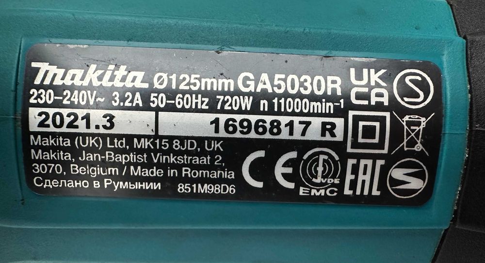 Makita GA9020R + Makita GA5030R - Голям и малък ъглошлайф