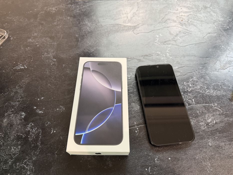 Iphone 16 pro max , 99% baterie , 256 gb, garantie aprilie 2027