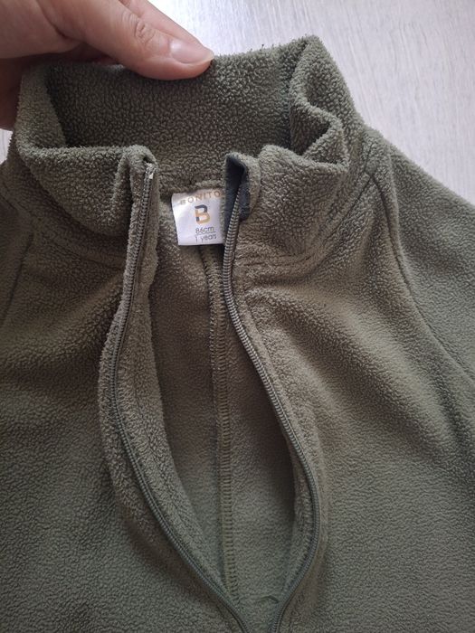 Продам комбинезон на мальчика