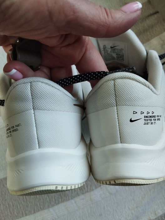 Nike спортни обувки без забележки