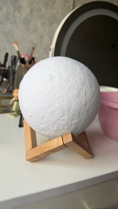 Светильник луна, цветной