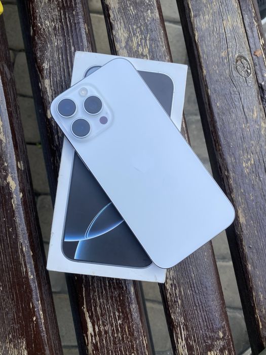 iphone 16 Pro Max срочно