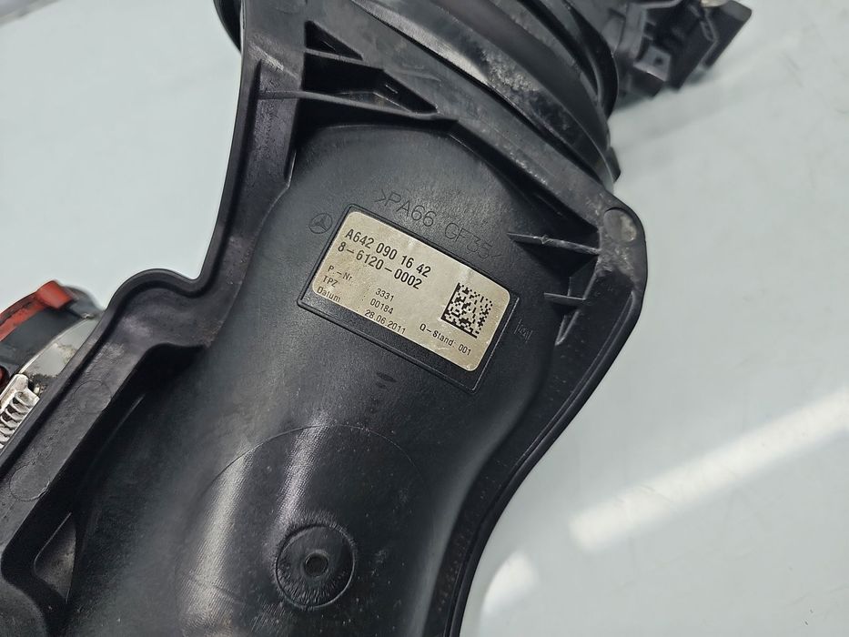 Tub admisie aer Mercedes CLS (C218) [Fabr 2011-2018] A6420901642 3.0 C