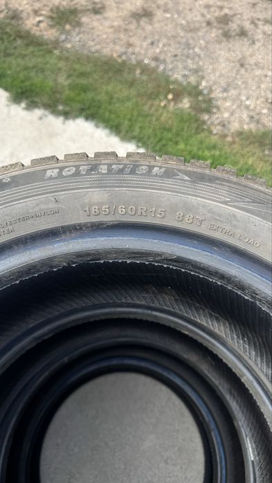 Зимние шины 185/60/15