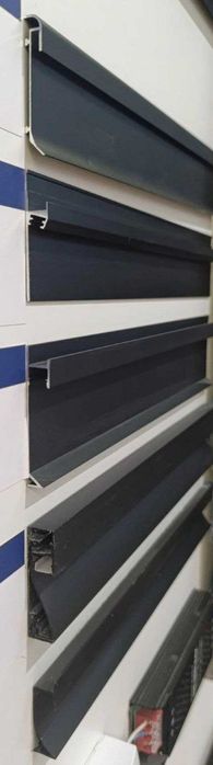 Алюмин Плинтус va Plintus MDF, dyuropolimer, Plastik, Polyuretan