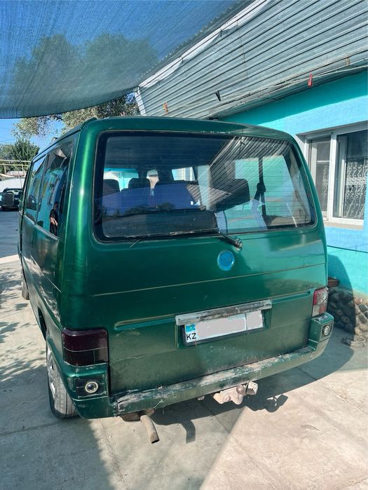 Volkswagen Caravelle T4