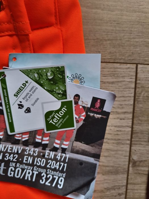 Salopeta iarna Reflectorizanta Mascot Safe  Arctic, cu eticheta.XL