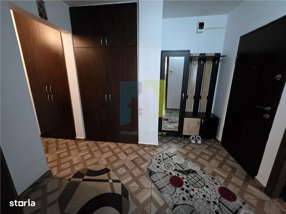 Camera de inchiriat  colega de apartament