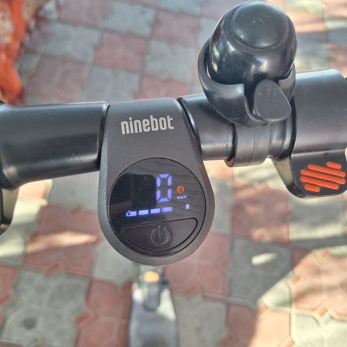 Электросамокат NINEBOT