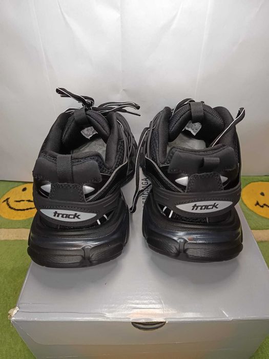 Balenciaga Track Negri 43