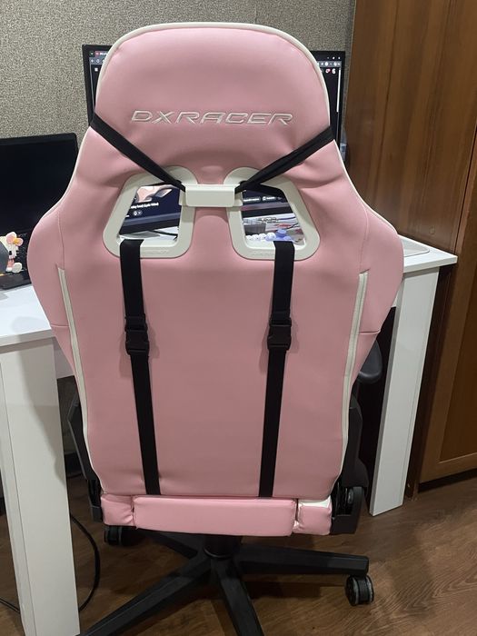 Игровое кресло DXRacer Prince Series