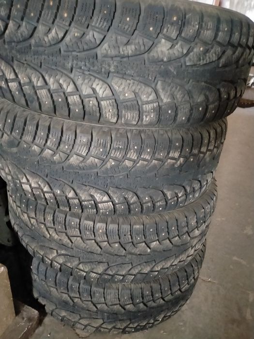 Шины зимние R 20