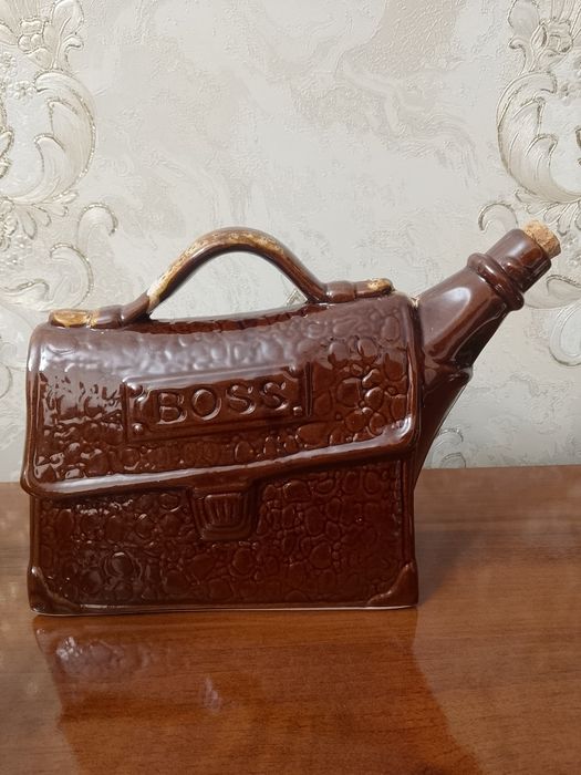 Коллекционные керамические штофы. См. все фото