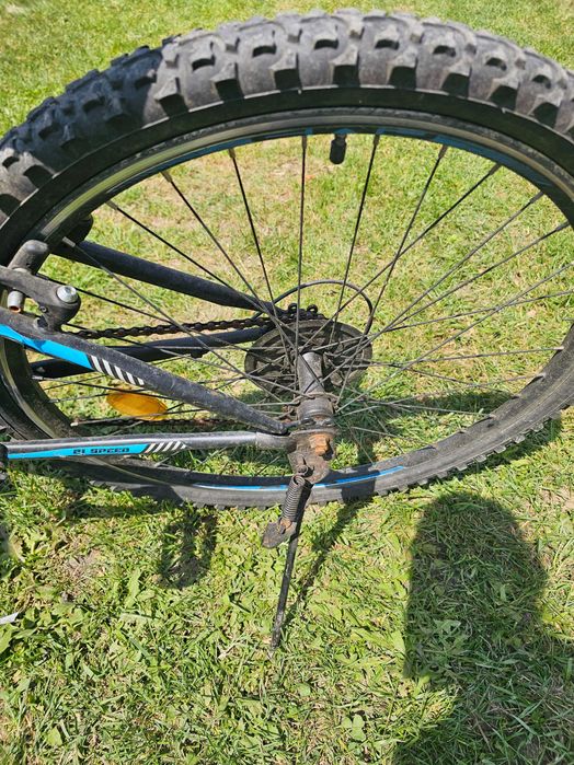 Bicicleta MTB sistem shimano