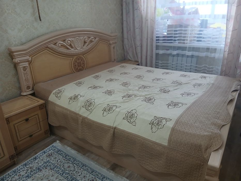 Вместительный гарнитур