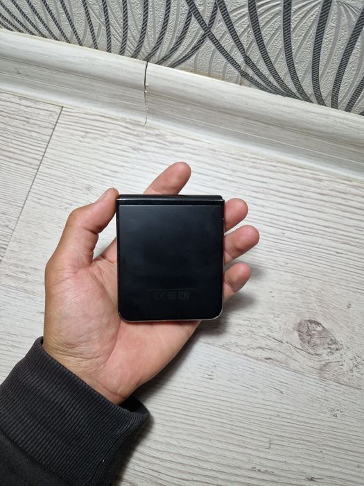 Samsung z flip 3 256гб
