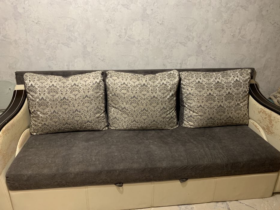 Продам диван трансформер