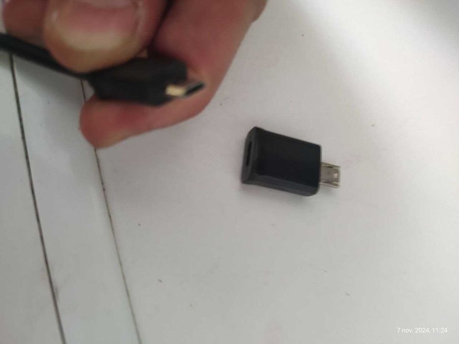 MHL la HDMI prin microusb telefon la TV