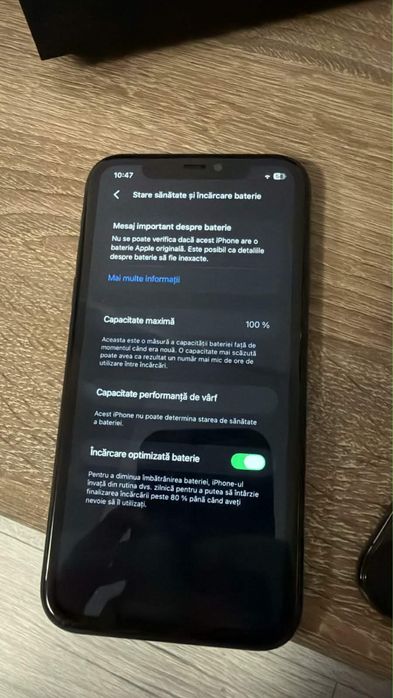 Iphone 11 vând urgent