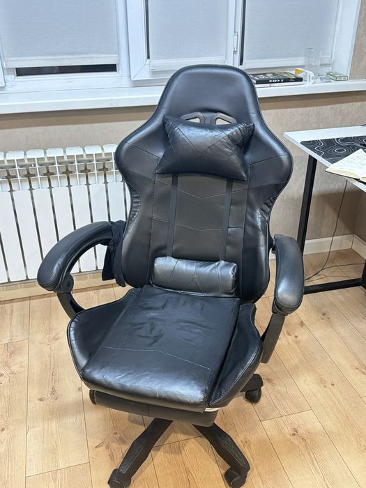 Игровое кресло,