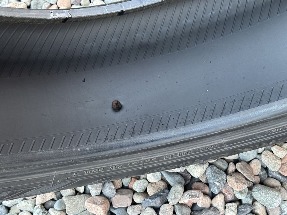 Yokohama зима 215/55 R17