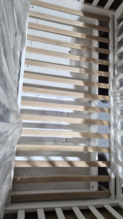 Pătuț bebe din lemn, stare nouă